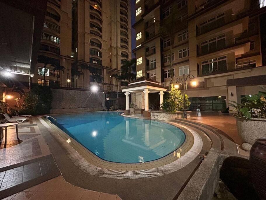 Spacious @ Ctr Apartment