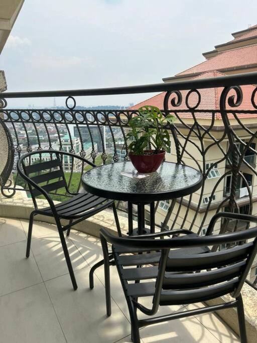 Apartment Spacious @ Ctr