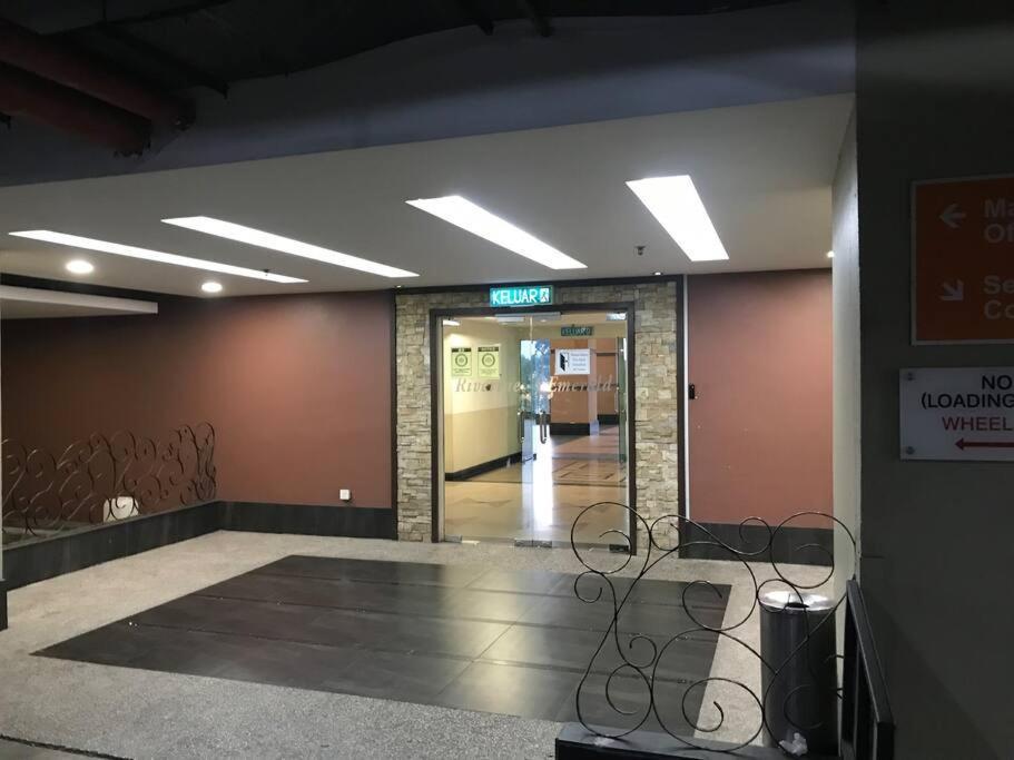 Spacious @ Ctr Apartment