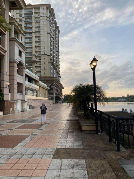 Apartment Spacious @ Ctr